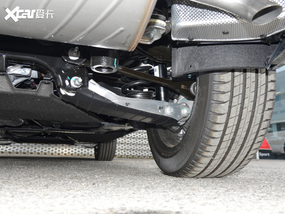 2022WQ5L Ŀ 40TFSI A