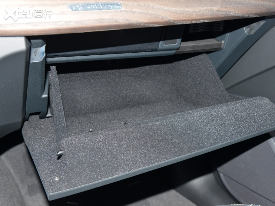 2022WQ5L Ŀ 40TFSI A