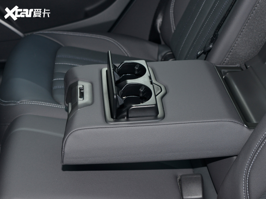 2022?yun)WQ5L Ŀ 40TFSI A