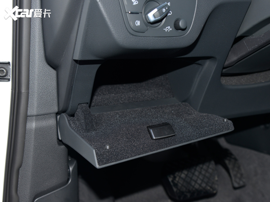 2022WQ5L Ŀ 40TFSI A