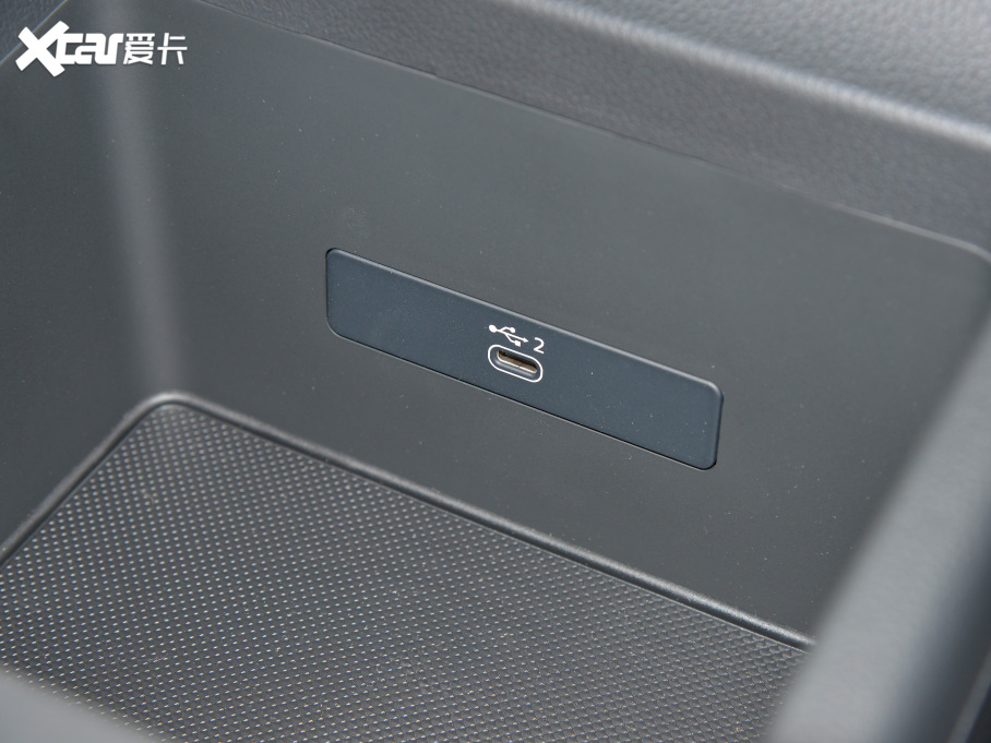 2022?yun)WQ5L Ŀ 40TFSI A