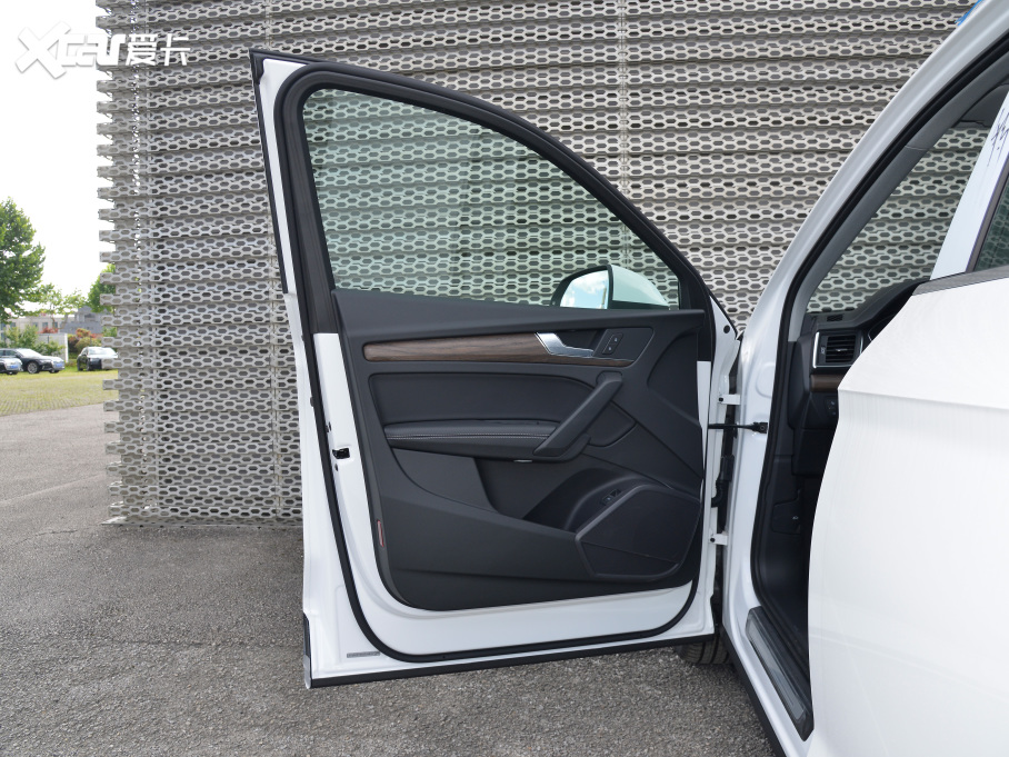 2022?yun)WQ5L Ŀ 40TFSI A