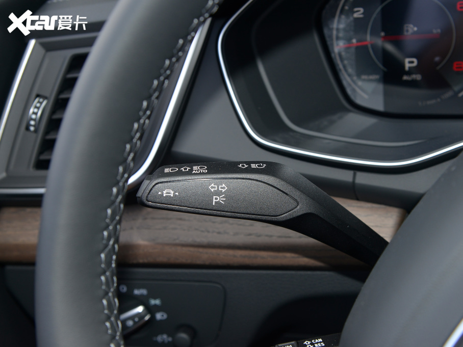 2022WQ5L Ŀ 40TFSI A