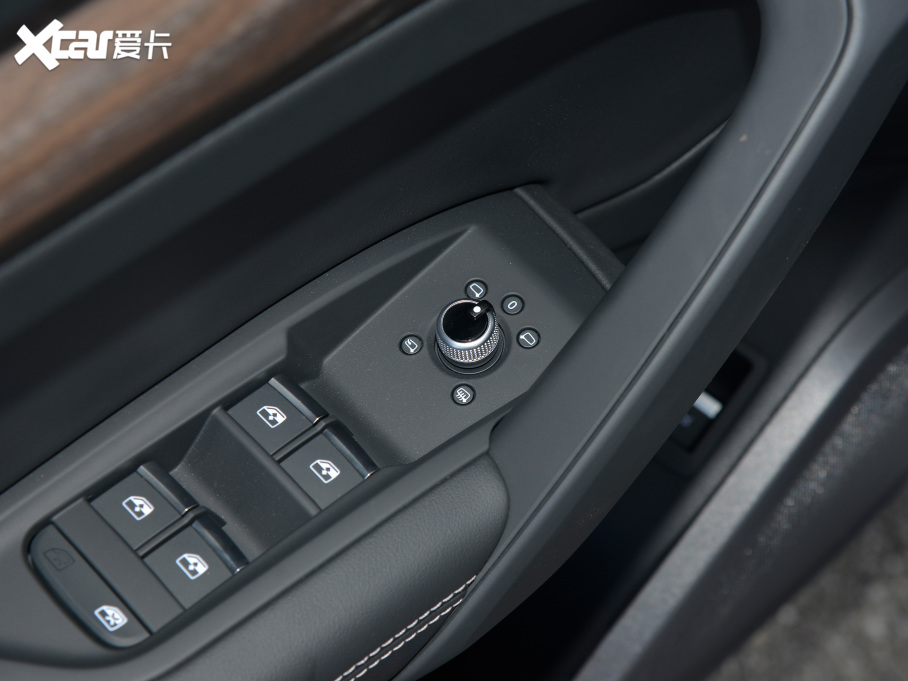 2022WQ5L Ŀ 40TFSI A