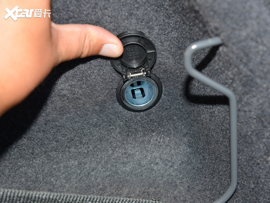 2022WQ5L Ŀ 40TFSI A