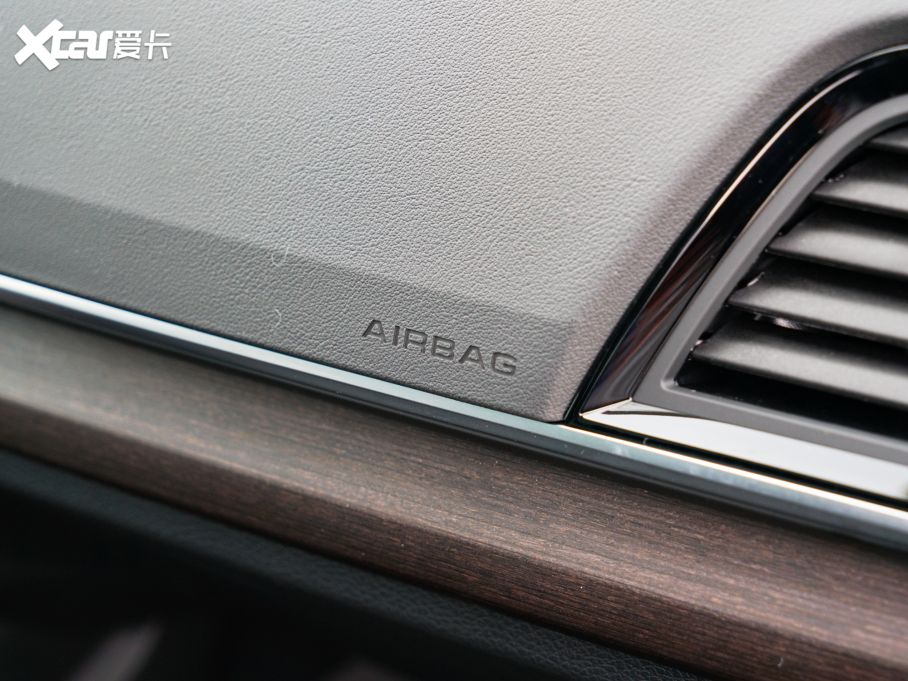 2022?yun)WQ5L Ŀ 45TFSI x(dng)