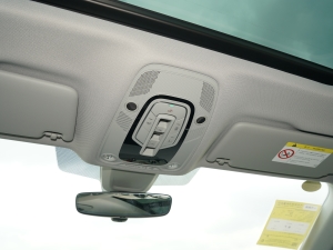 202240TFSI RS׼ȼ п؅^