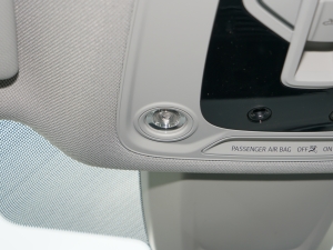 202240TFSI RS׼ȼ п؅^