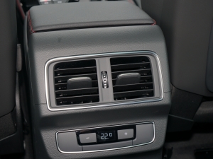 202240TFSI RS׼ȼ п؅^(q)