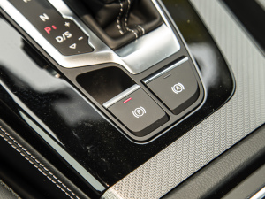 202240TFSI AӸ v܇Ƅ