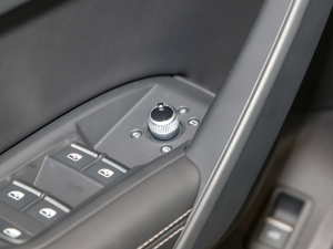 202240TFSI rЄӸ п؅^