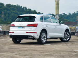 2022Ŀ 40TFSI AӸ Һ45