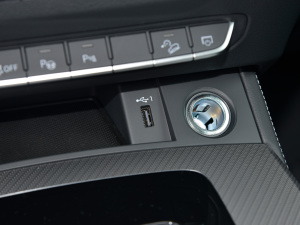 2022Ŀ 40TFSI AӸ п؅^