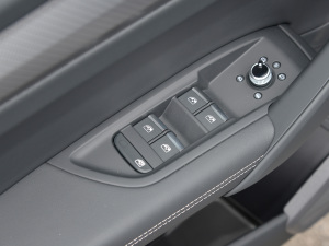 2022Ŀ 40TFSI AӸ п؅^