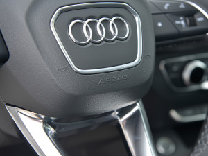 2022Ŀ 40TFSI AӸ п؅^