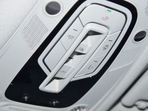 2022Ŀ 40TFSI A п؅^