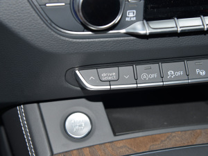 2022Ŀ 40TFSI A п؅^