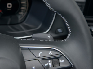 2022Ŀ 40TFSI A п؅^