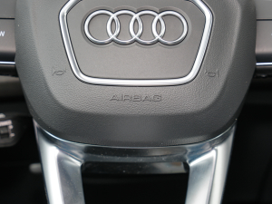 2022Ŀ 45TFSI xӸ п؅^