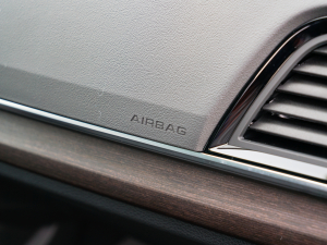 2022Ŀ 45TFSI xӸ п؅^