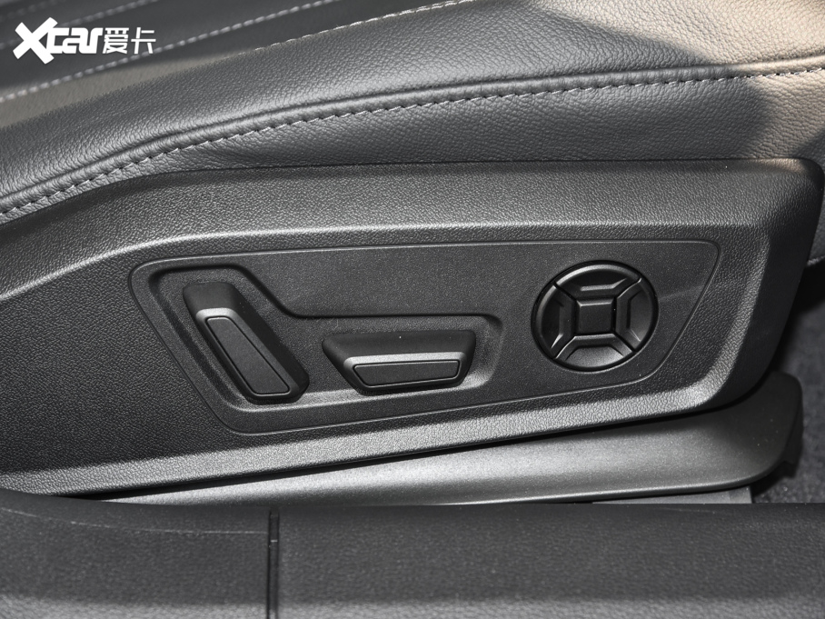 2022?yun)WA6L 40 TFSI A