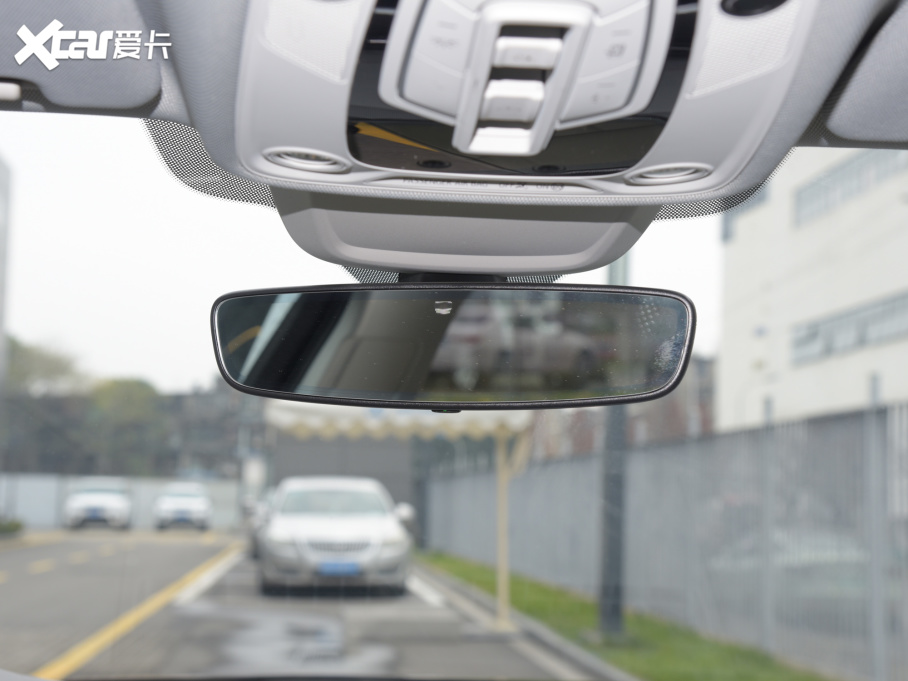 2022?yun)WA6L 55 TFSI quattro 