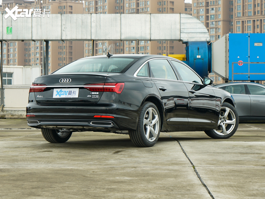 2022WA6L 45 TFSI quattro x