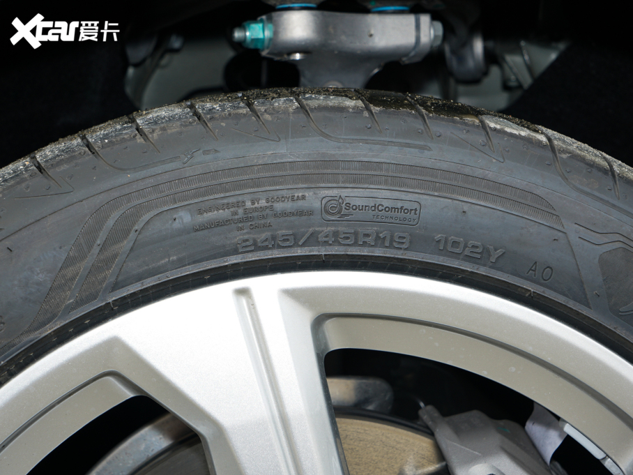 2022��W��A6L 45 TFSI quattro ���x������