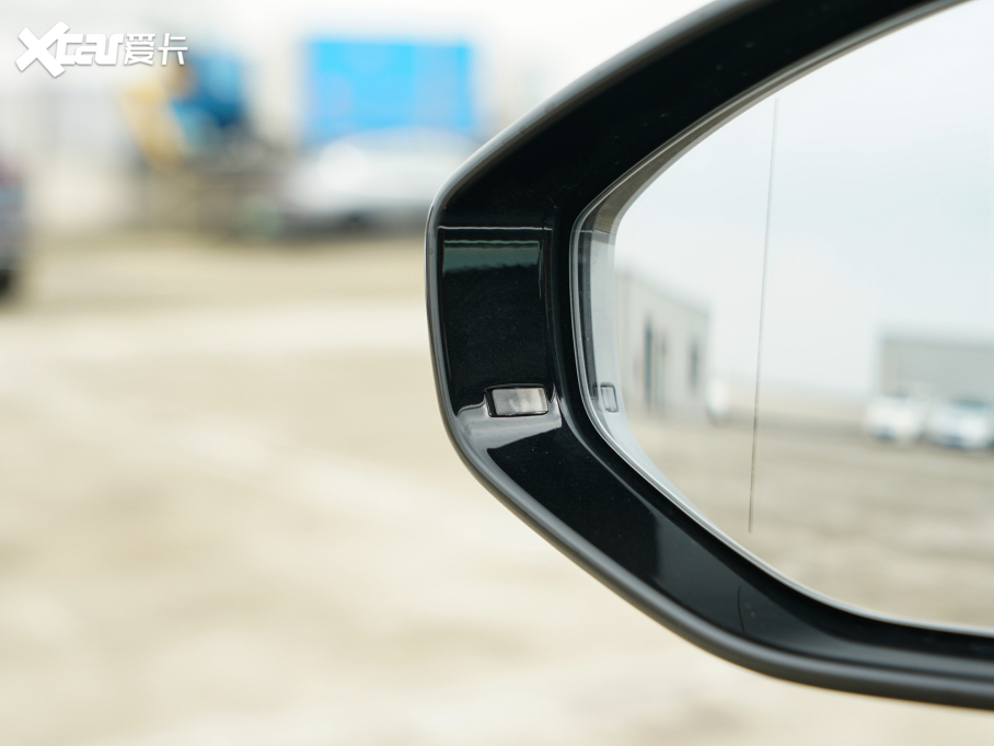 2022WA6L 45 TFSI quattro x