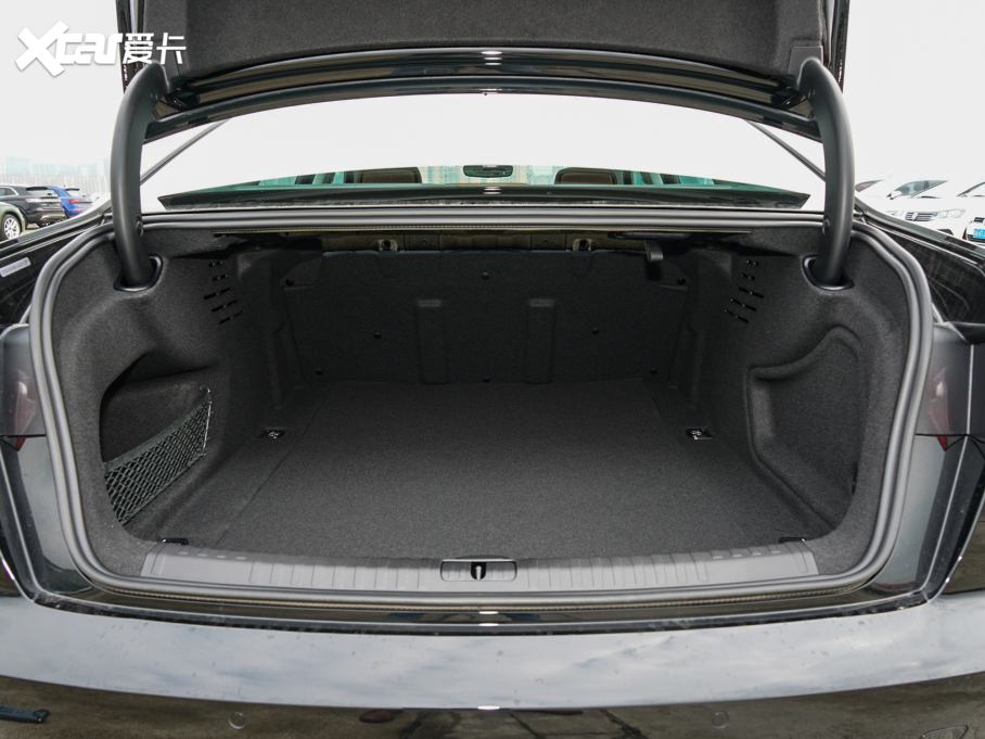 2022?yun)WA6L 45 TFSI quattro x