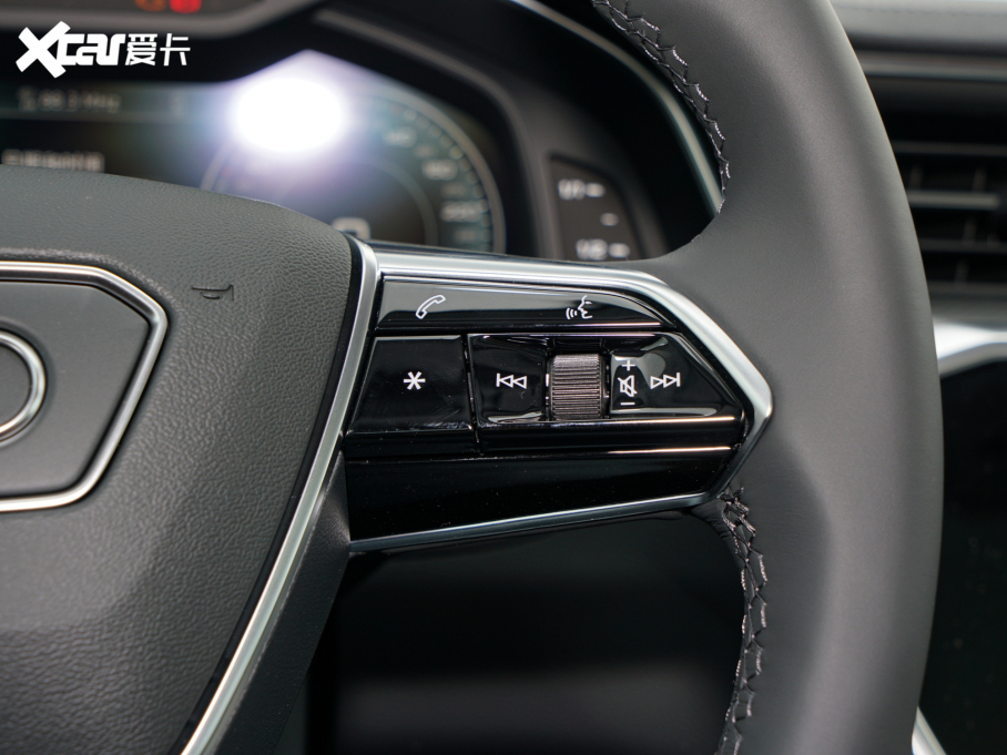 2022WA6L 45 TFSI quattro x