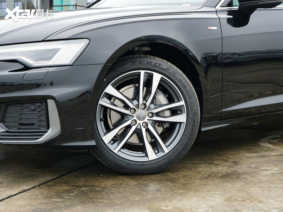 2022WA6L 40 TFSI AӸ