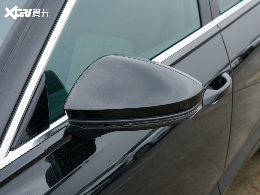 2022WA6L 40 TFSI AӸ