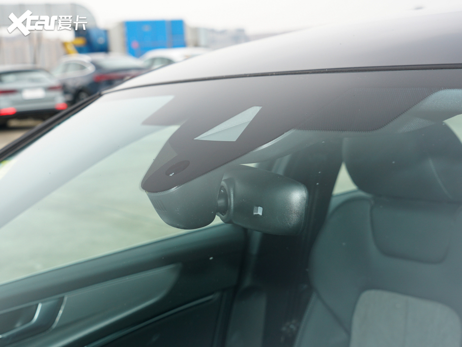 2022WA6L 40 TFSI AӸ