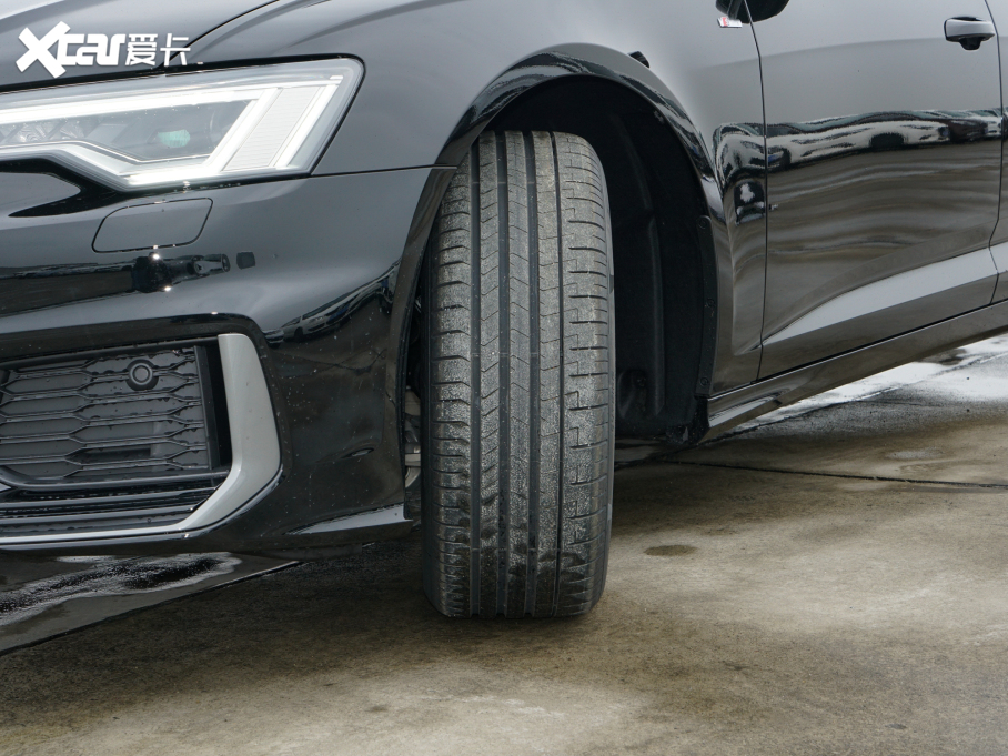 2022WA6L 40 TFSI AӸ