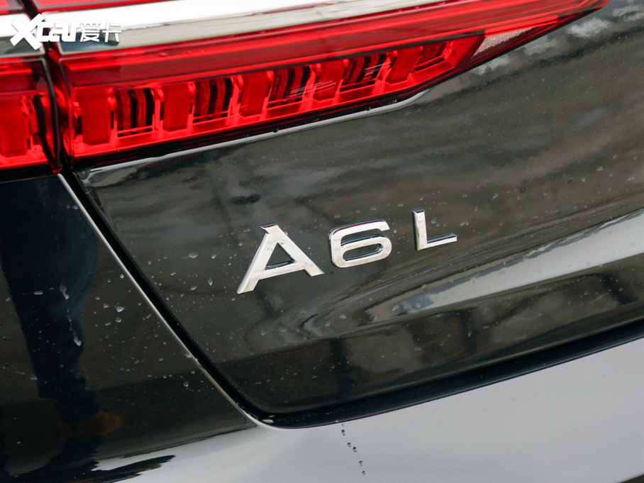 2022WA6L 40 TFSI AӸ