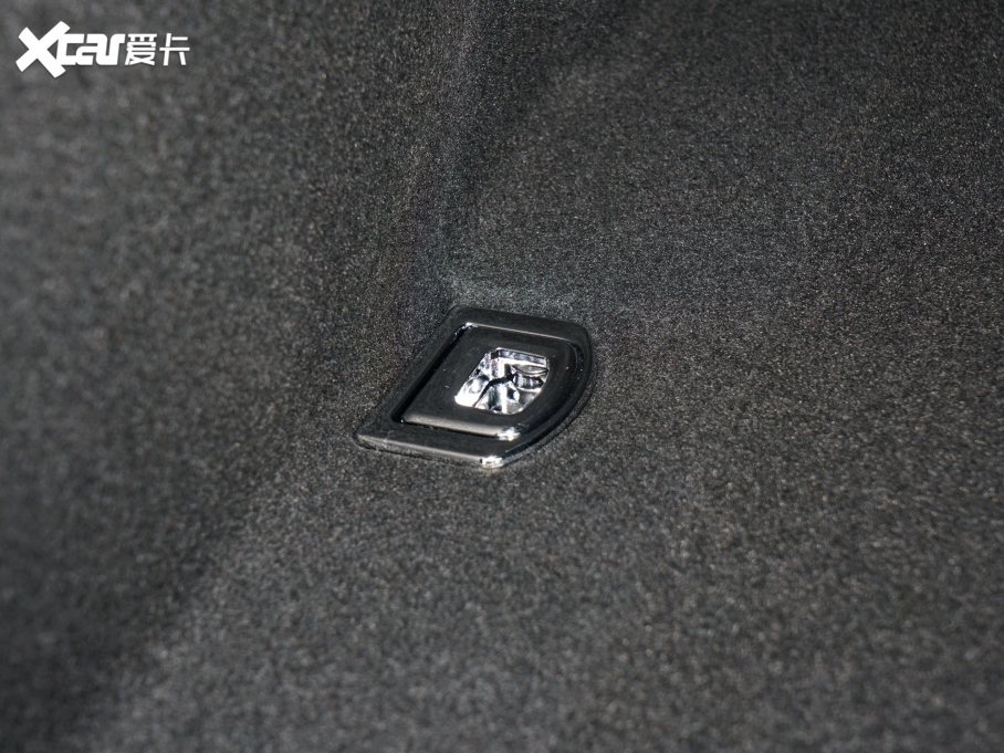 2022WA6L 40 TFSI AӸ