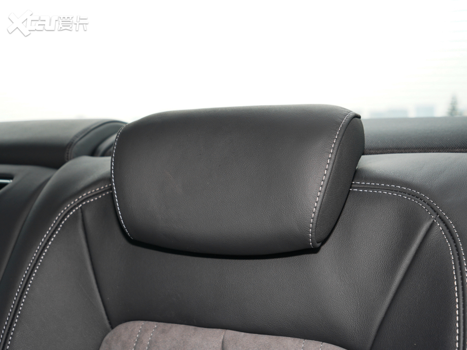 2022WA6L 40 TFSI AӸ