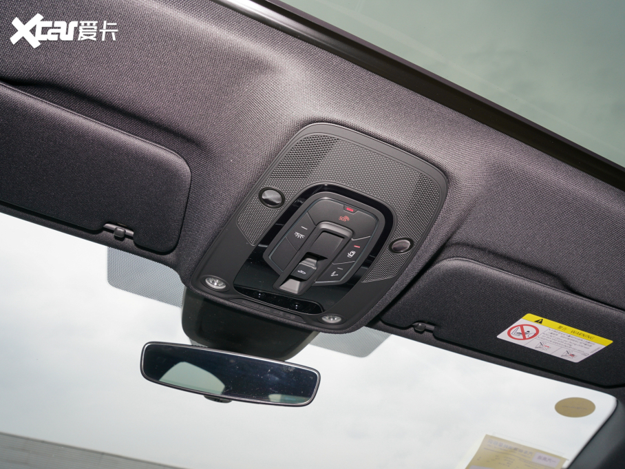 2022WA6L 40 TFSI AӸ