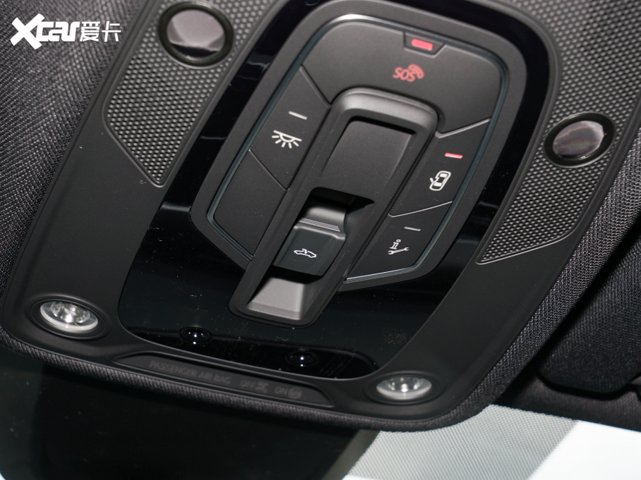 2022WA6L 40 TFSI AӸ