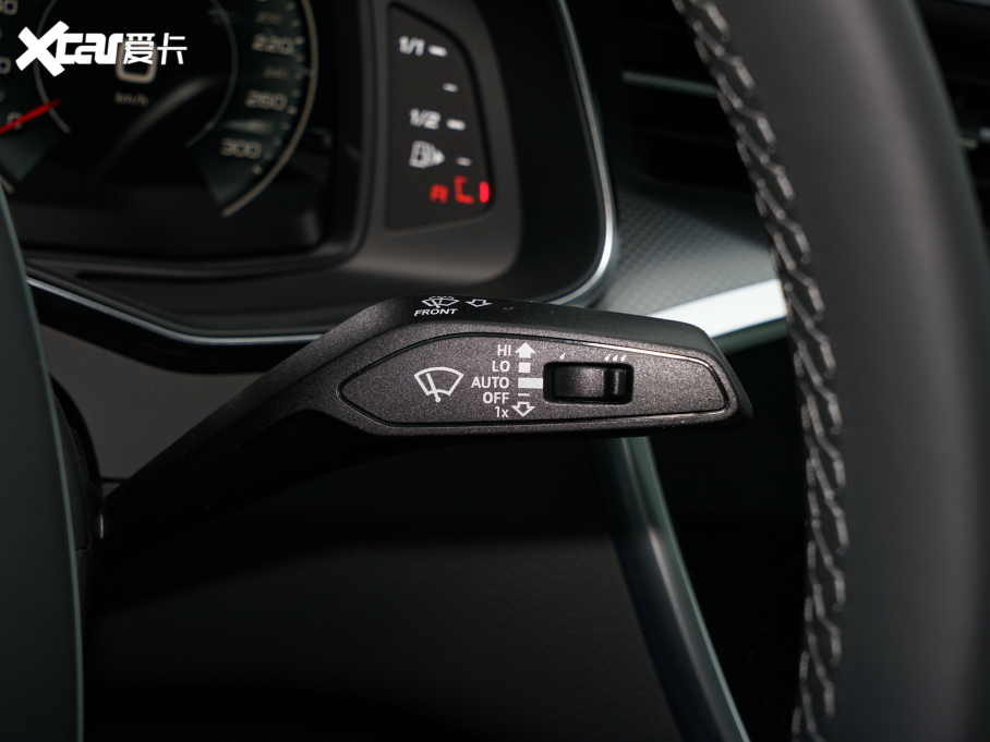 2022WA6L 40 TFSI AӸ