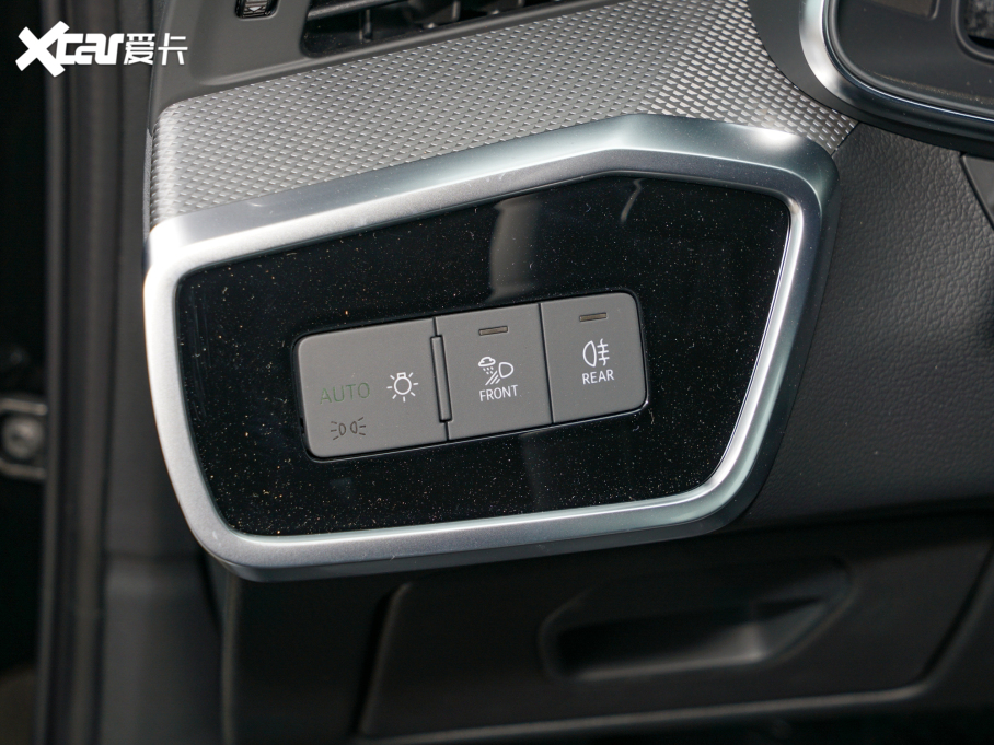 2022WA6L 40 TFSI AӸ