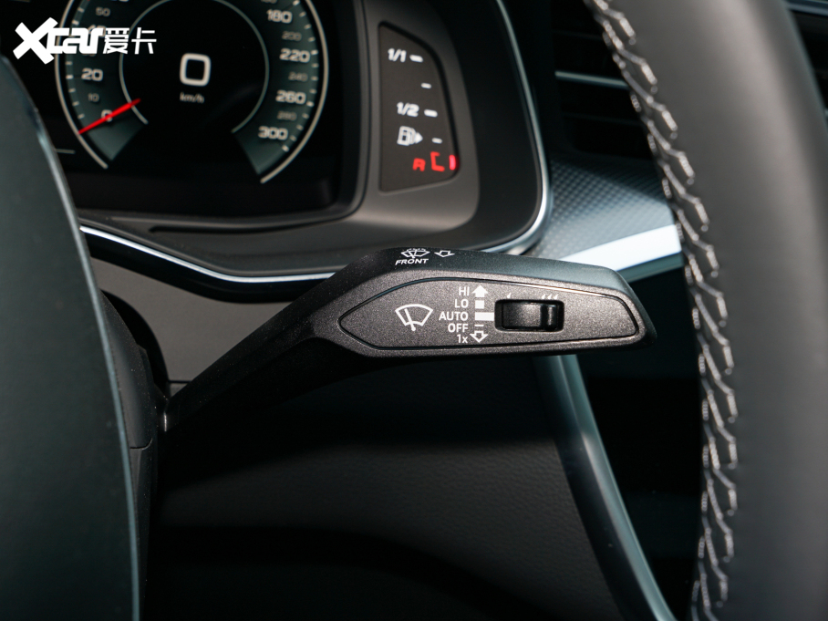 2022WA6L 45 TFSI quattro xӸ