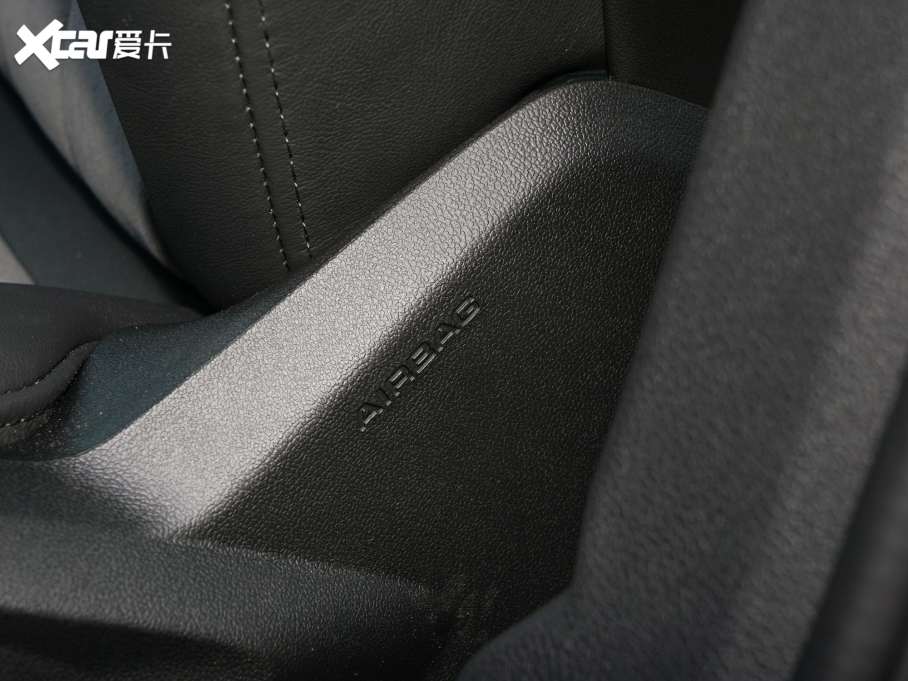 2022WA6L 45 TFSI quattro xӸ