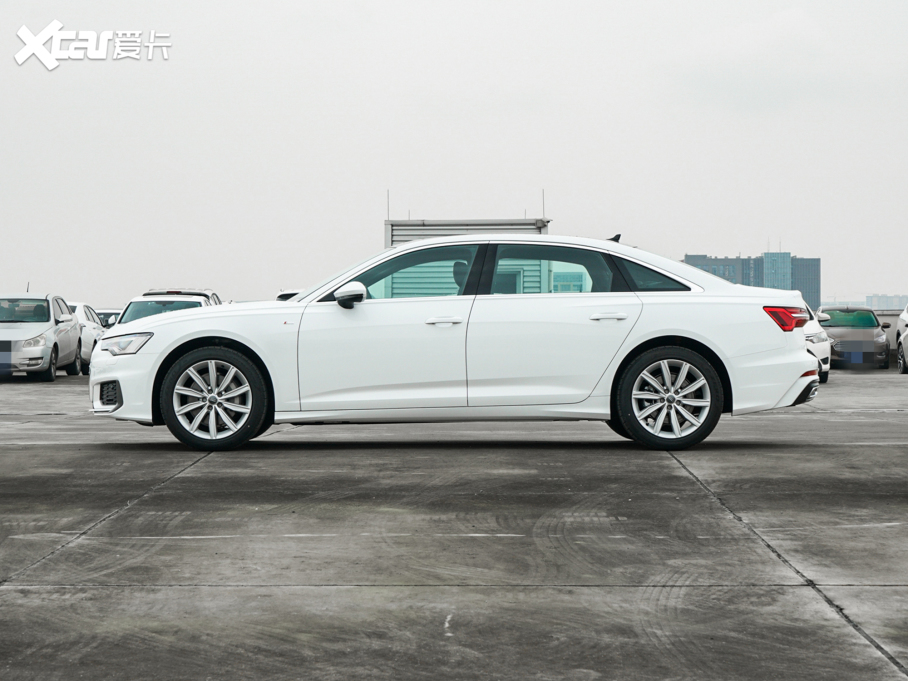 2022WA6L 45 TFSI xӸ