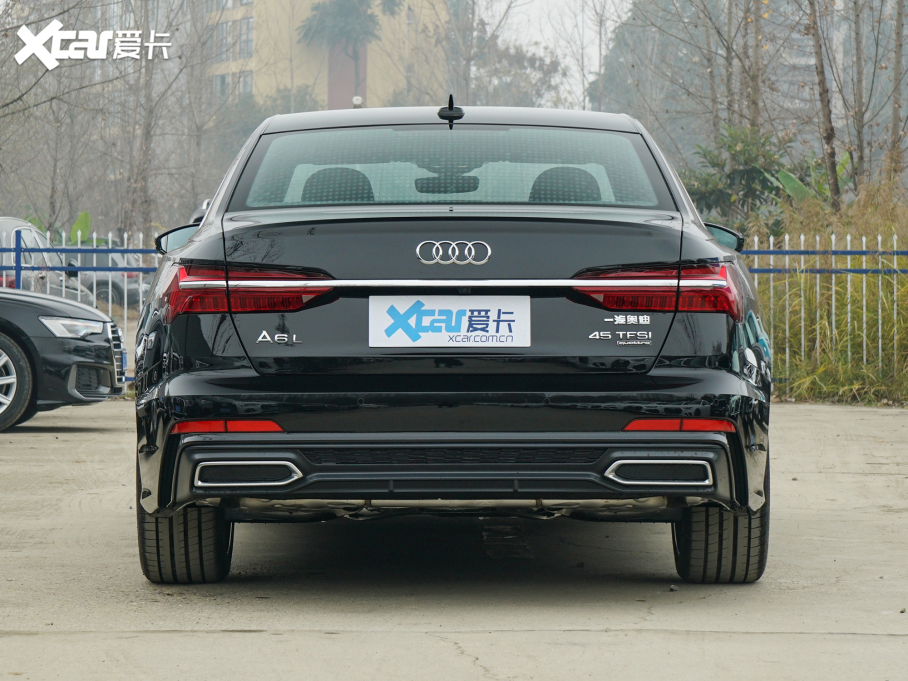 2022WA6L 45 TFSI quattro Ӹ