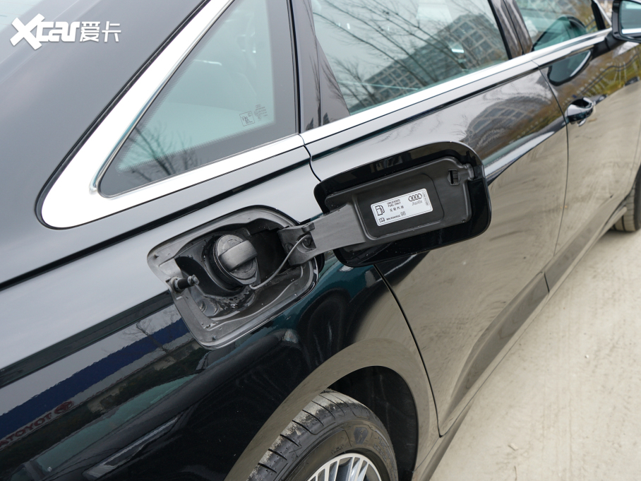 2022WA6L 45 TFSI quattro Ӹ