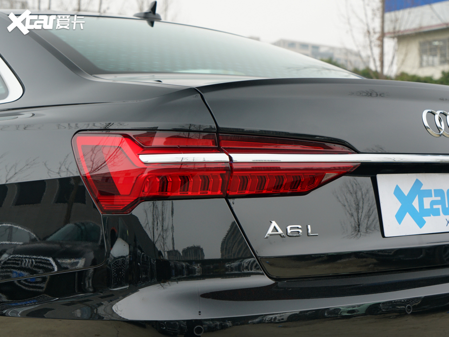 2022WA6L 45 TFSI quattro Ӹ