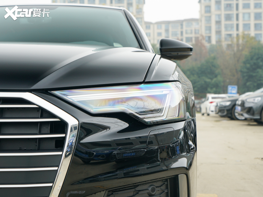 2022WA6L 45 TFSI quattro Ӹ