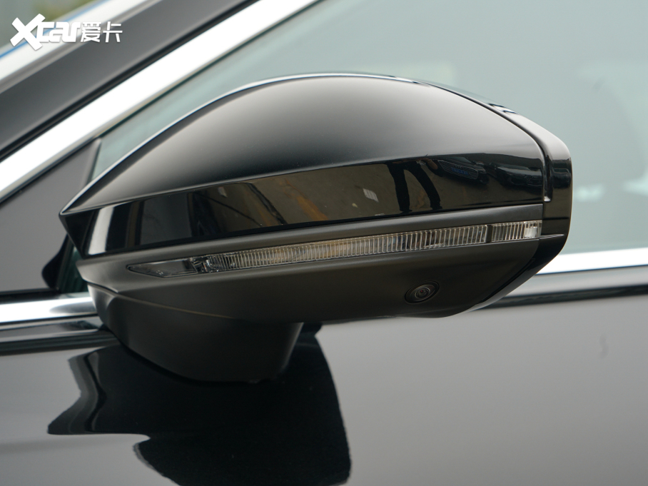 2022WA6L 45 TFSI quattro Ӹ